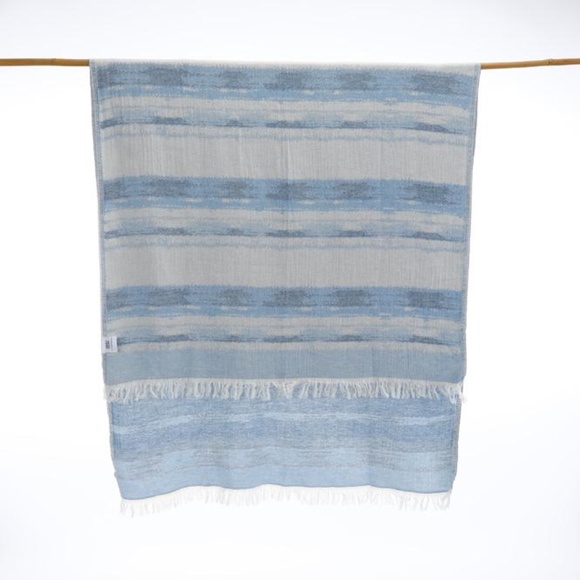 Blue Turkish Towel Soft Wrap Scarf Runner Beach Blanket Boho NWT - Picture 3 of 4